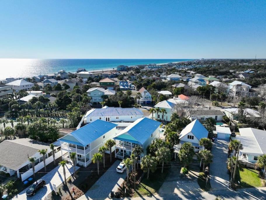 Easy Walk To Laguna Beach/ Perfect For Families * Panama City Beach