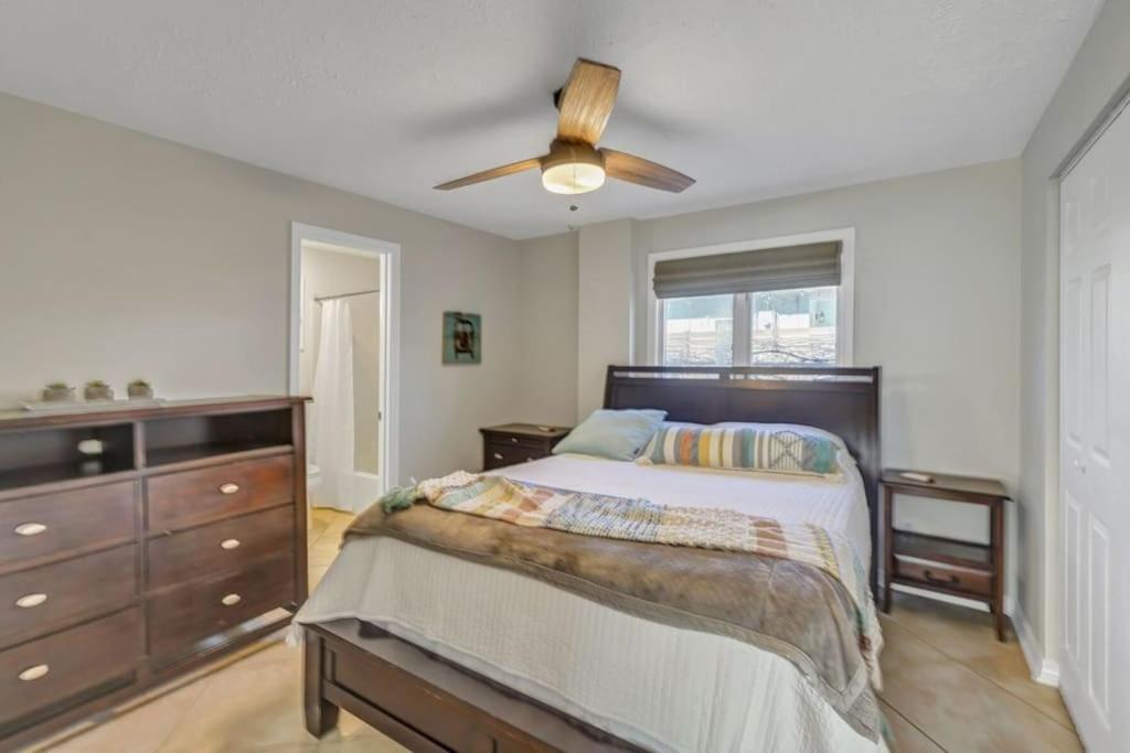 Easy Walk To Laguna Beach/ Perfect For Families Holiday home *